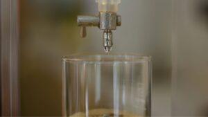 Déminéraliser l’eau facilement