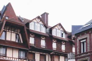 Toiture commune sans copropriété